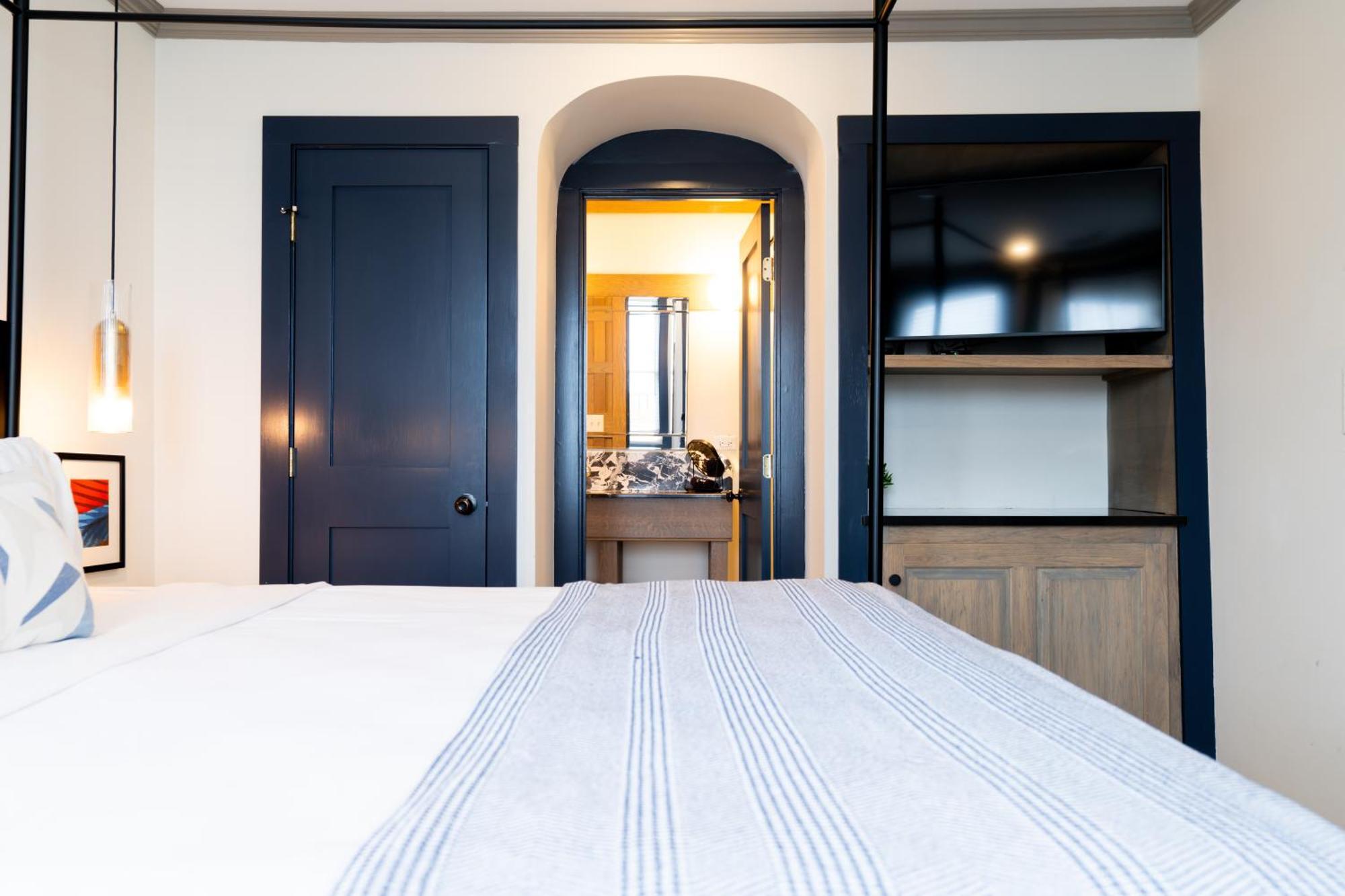 The Morgan Hotel Martha'S Vineyard โอ๊คบลัฟส์ ภายนอก รูปภาพ